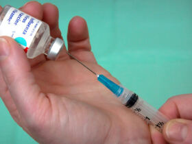 COVID-19 Vacina ©CDC