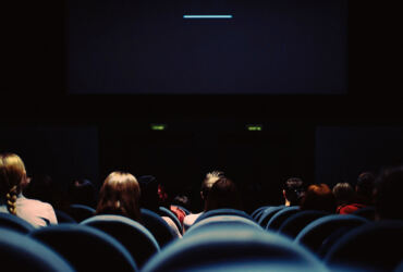 Cinemas Fechados ©Erik Witsoe