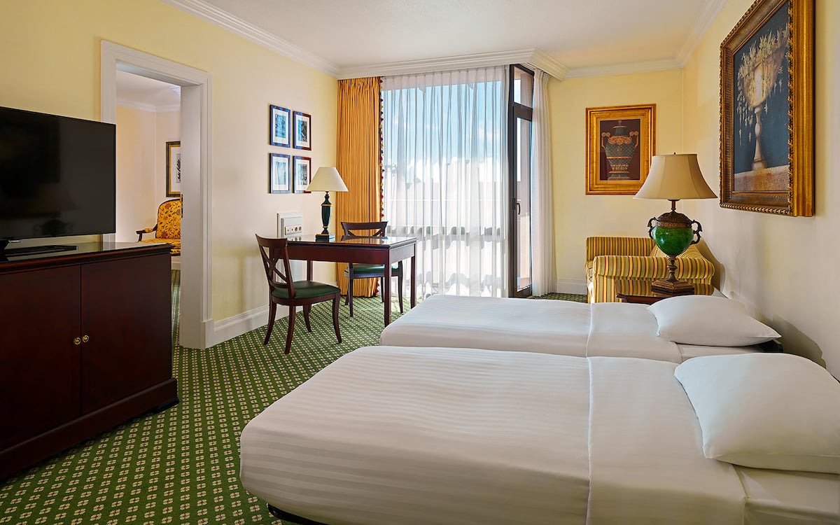 ©Lisbon Marriott Hotel