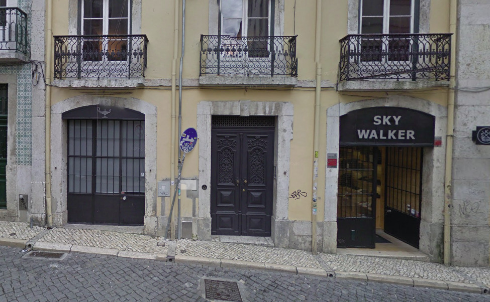 ©Google Maps | A Sanjo fica na porta mais à esquerda, mesmo ao lado da Sky Walker.