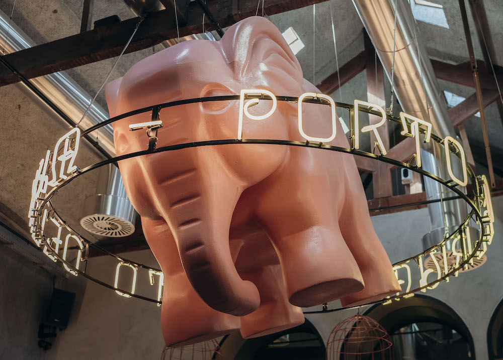 ©Delirium Café Porto | Elefante Rosa
