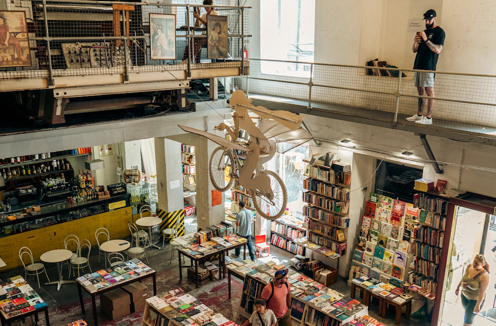 ©Ler Devagar / Lx Factory