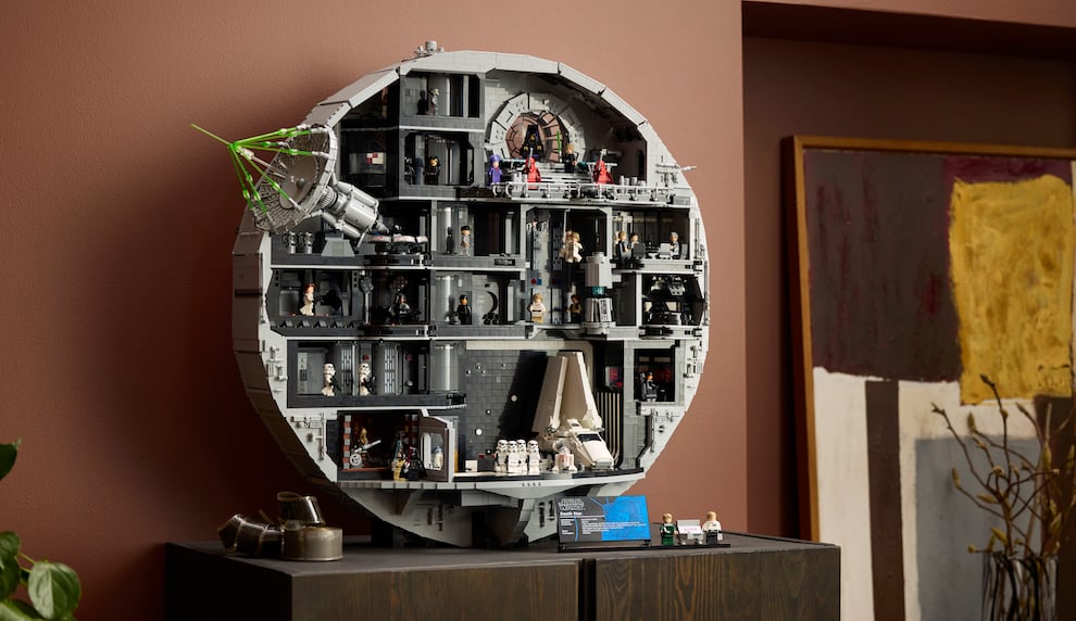 ©LEGO | Death Star