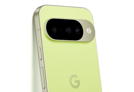 ©Google | Pixel 10