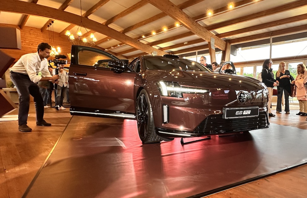 ©MotorMais | Volvo ES90