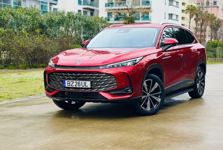 ©MotorMais | MG HS PHEV