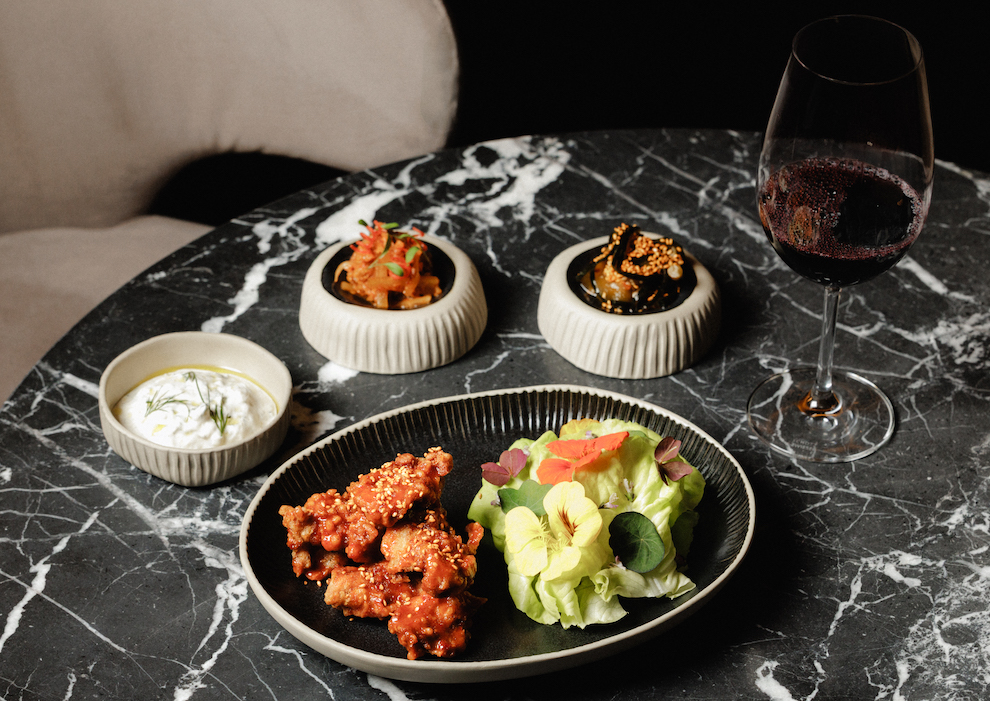 ©Mythic Sana | Black Moon