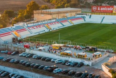 ©A Curva