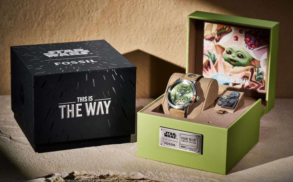 ©Fossil