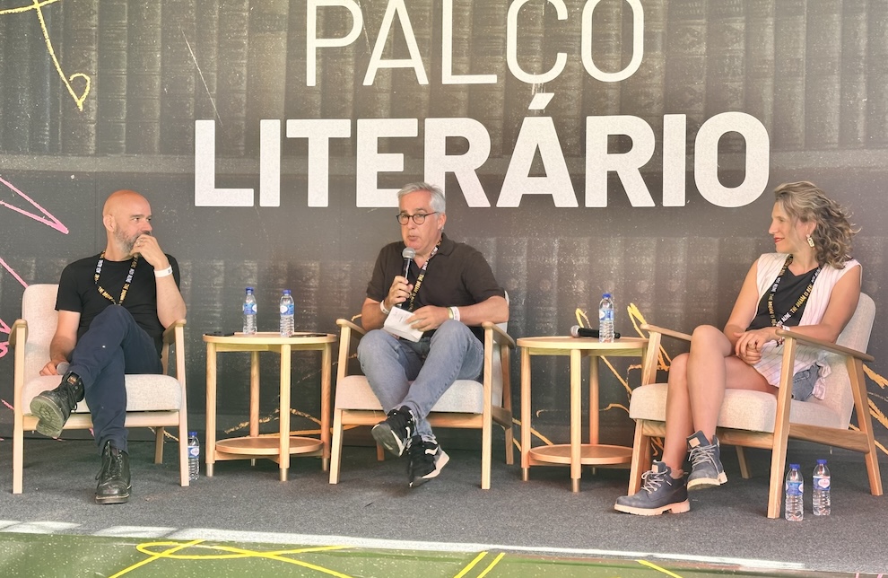 ©TRENDY Report | Palco Literario