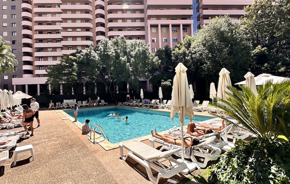 ©TRENDY Report | Marriott Piscina