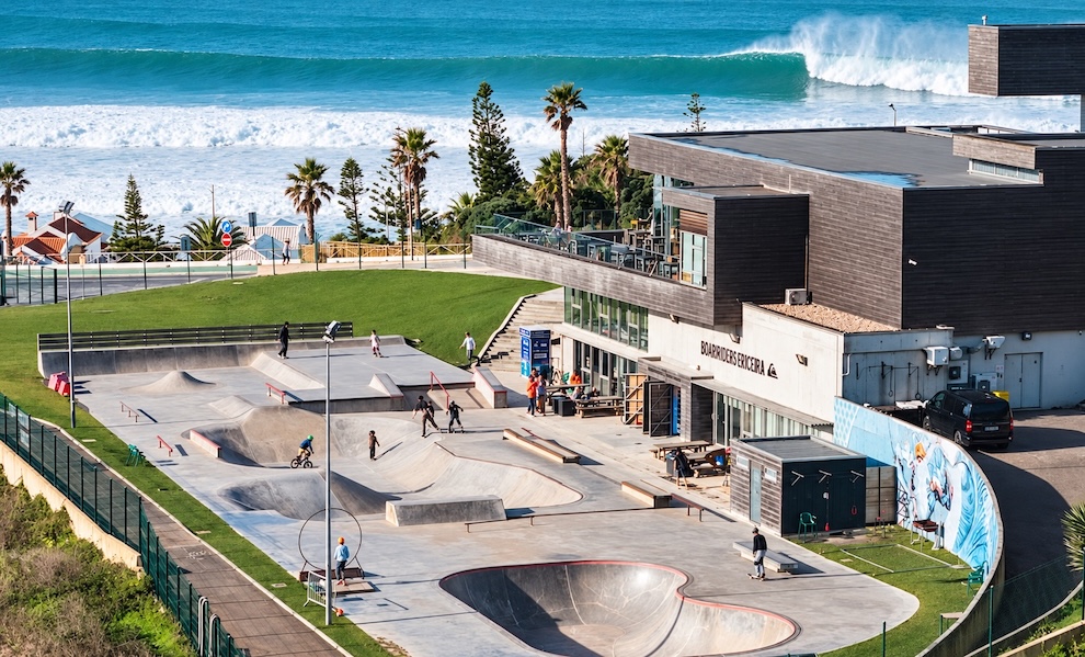 ©Boardriders