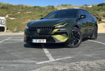 ©MotorMais | Peugeot E-408 GT